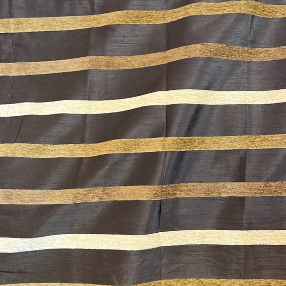 New JCPenney Home Harper Grommet Panel 50x108 Energy Savings. Blocks out light. - Picture 6 of 7